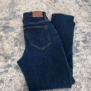 💕Madewell Curvy Vintage Jeans Size 27- Deep Blue 💕